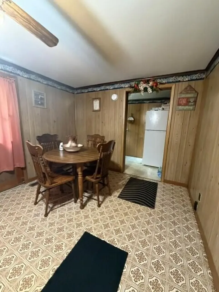 1722 Spruce Pine Road Garner KY 41817