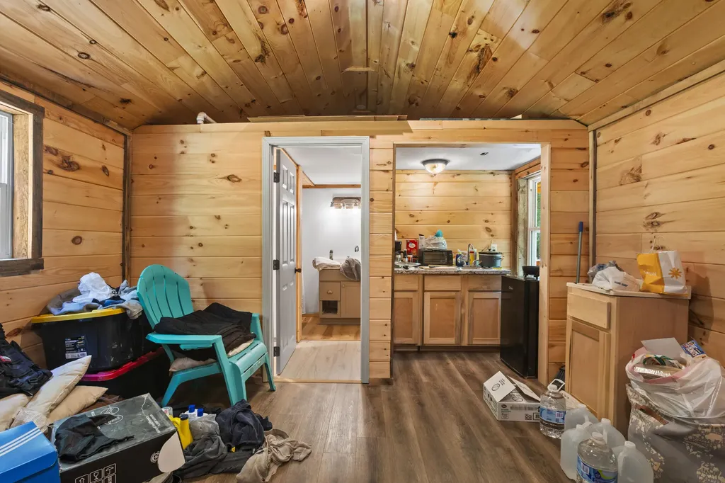 198 Lacy Creek Road Campton KY 41301