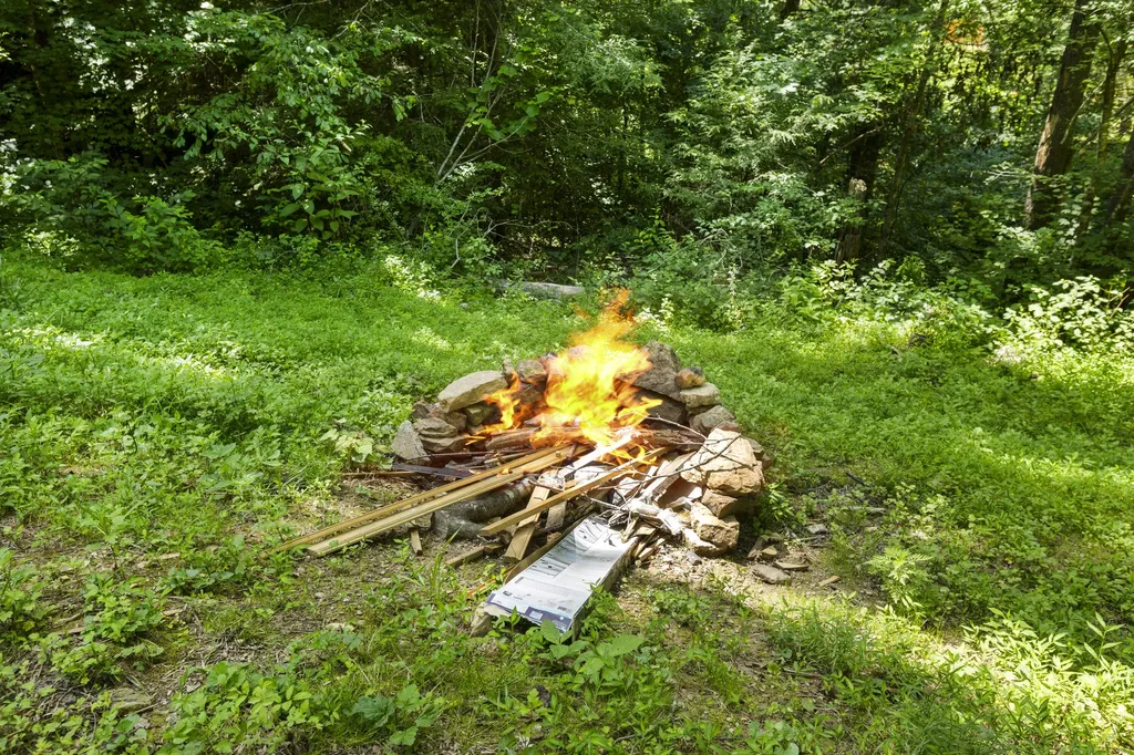 198 Lacy Creek Road Campton KY 41301