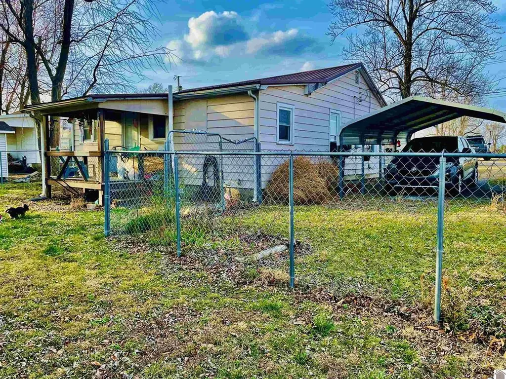 312 Drivers Lane Mayfield KY 42066