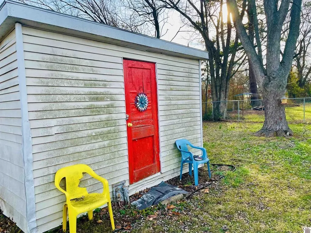312 Drivers Lane Mayfield KY 42066