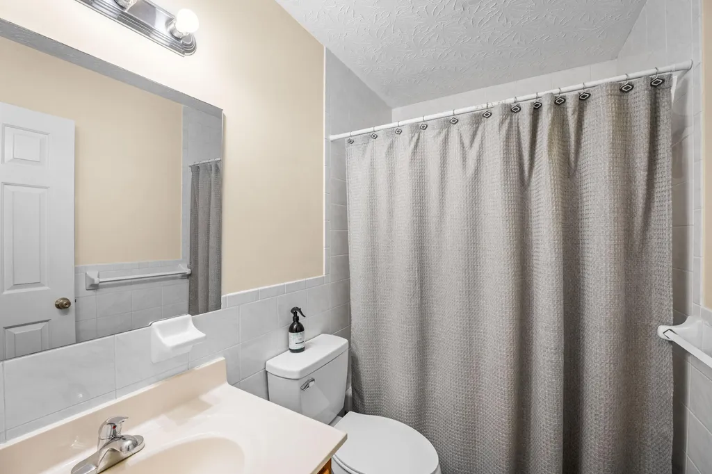 143 Rolling Meadows Drive Lancaster KY 40444