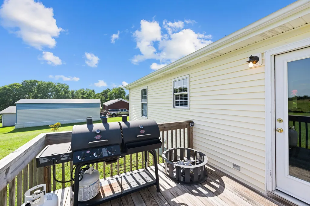 143 Rolling Meadows Drive Lancaster KY 40444