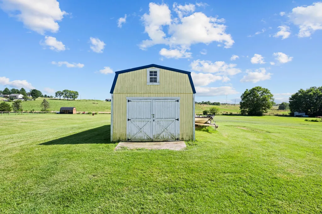 143 Rolling Meadows Drive Lancaster KY 40444