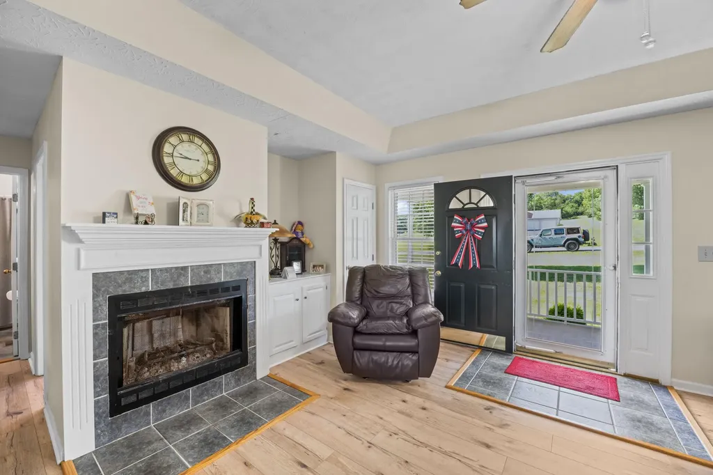 143 Rolling Meadows Drive Lancaster KY 40444