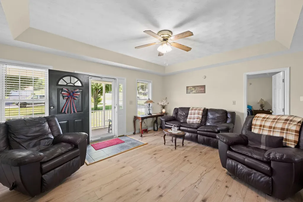 143 Rolling Meadows Drive Lancaster KY 40444