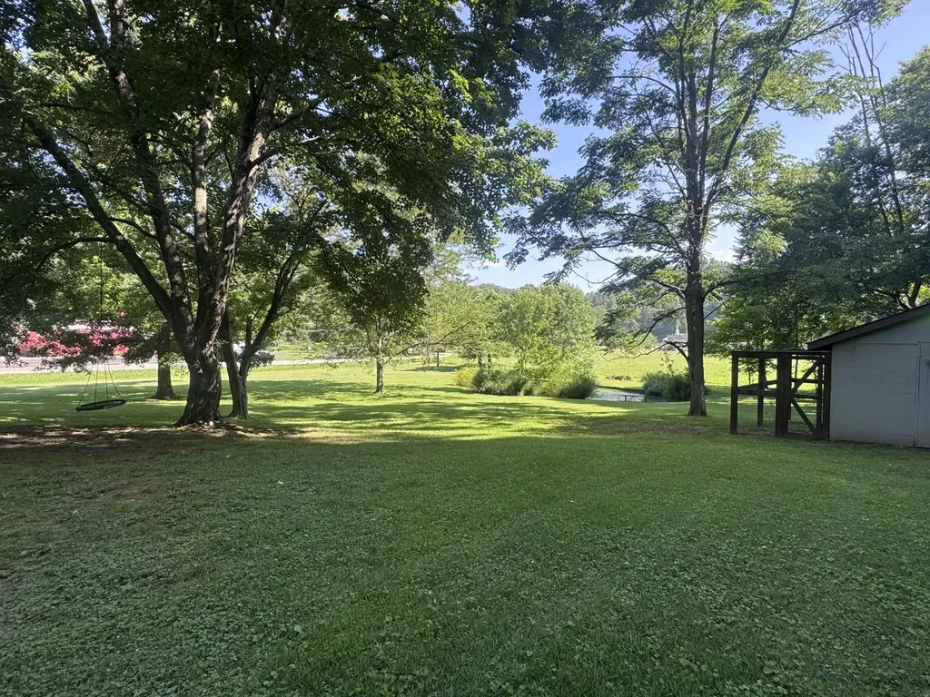 5084 5084 Middle Frk Road Salyersville KY 41465