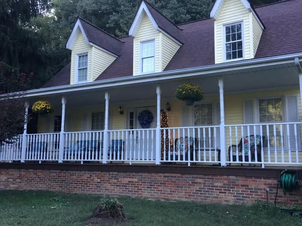 5084 5084 Middle Frk Road Salyersville KY 41465