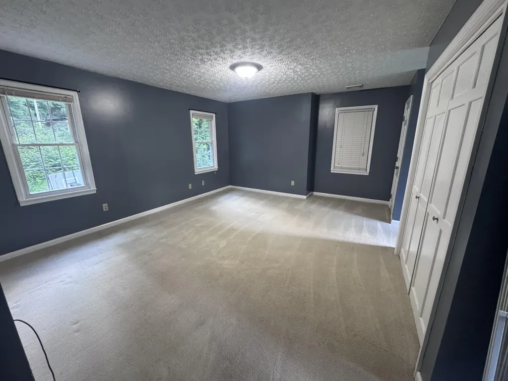 5084 5084 Middle Frk Road Salyersville KY 41465