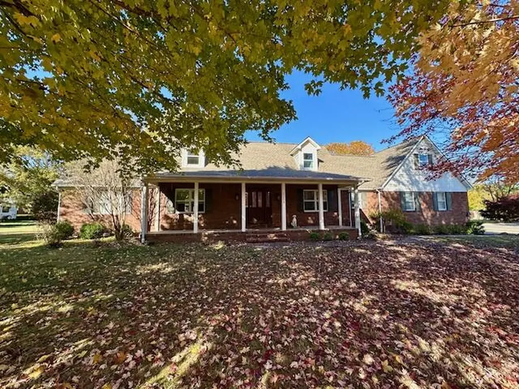 2200 Creekwood Drive Murray KY 42071