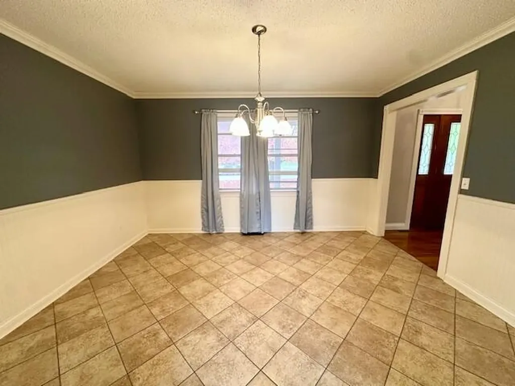 2200 Creekwood Drive Murray KY 42071