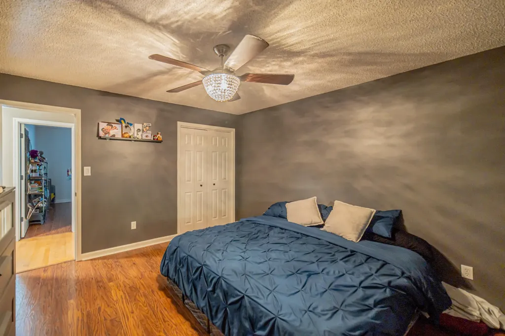 3942 Halehaven Drive Paducah KY 42001