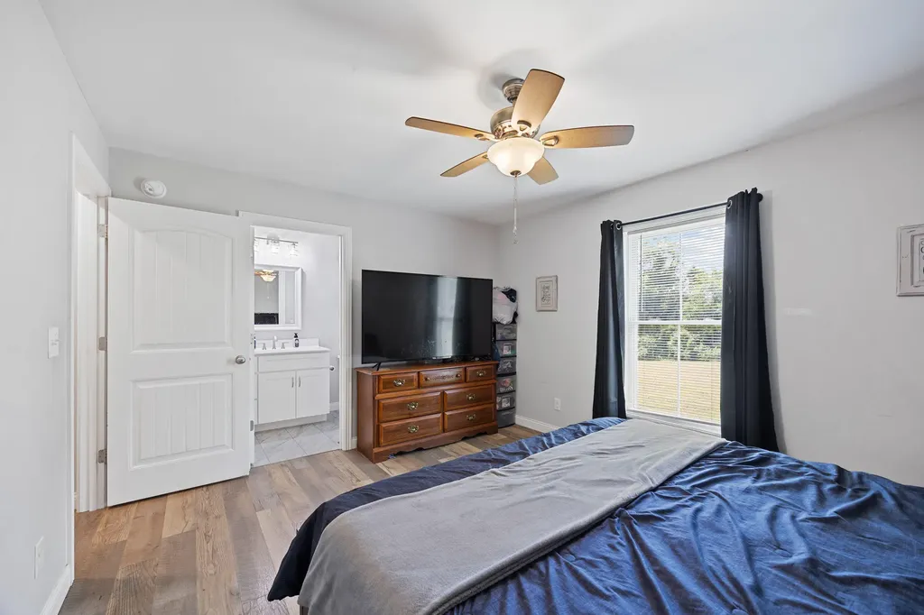 120 Mohican Trail Jeffersonville KY 40337