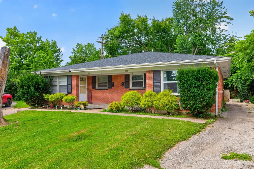 755-757 Terrace View Drive Lexington KY 40504