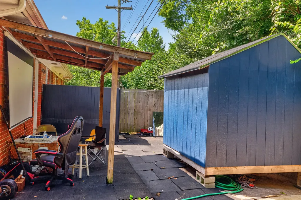 755-757 Terrace View Drive Lexington KY 40504