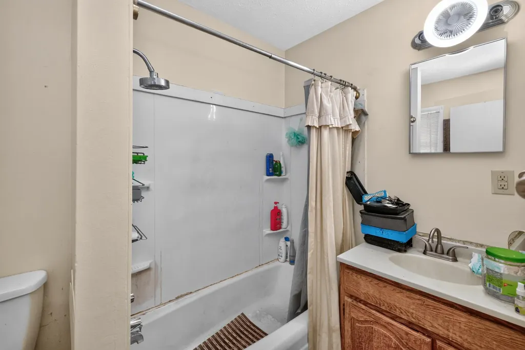 755-757 Terrace View Drive Lexington KY 40504