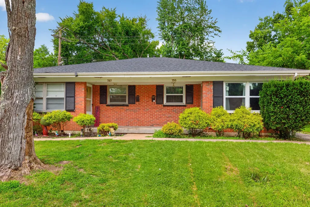 755-757 Terrace View Drive Lexington KY 40504