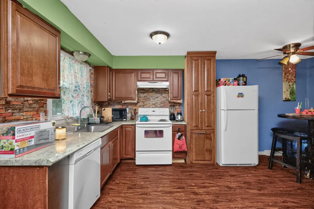 755-757 Terrace View Drive Lexington KY 40504