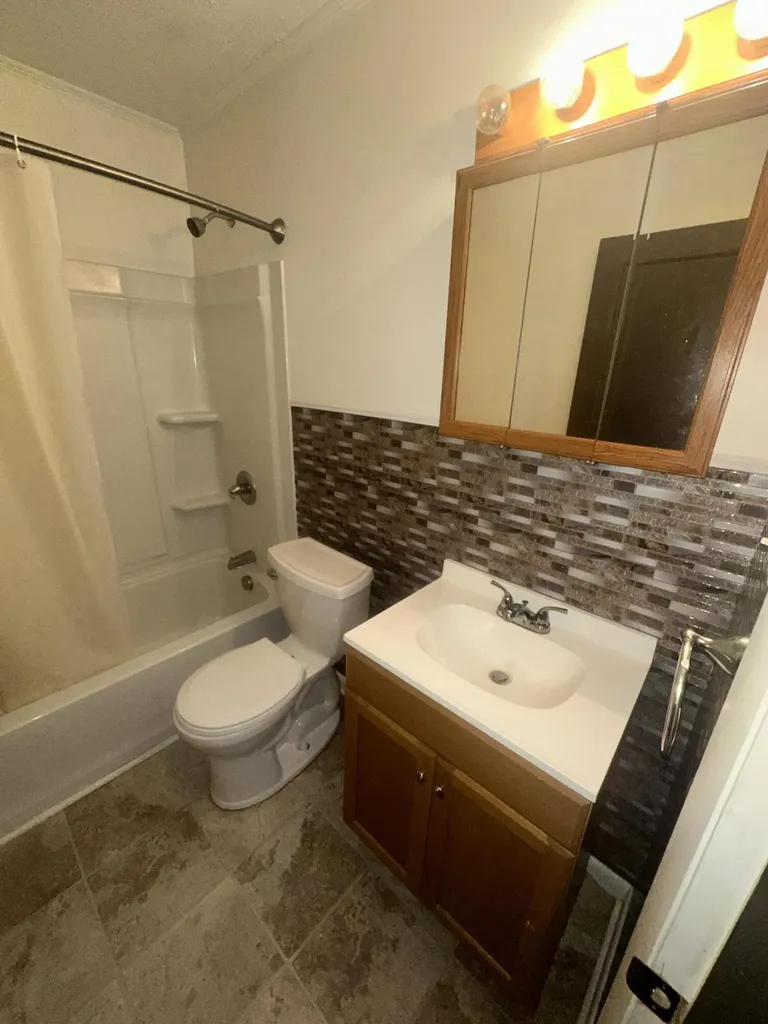 935 Lorine Lane Paducah KY 42001