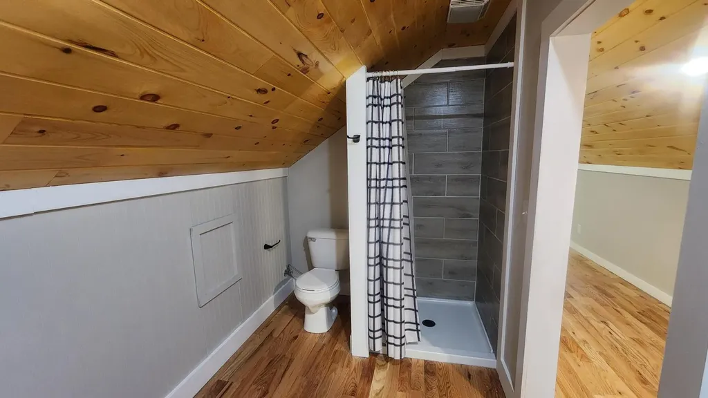 5270 Highway 2141 Hustonville KY 40437