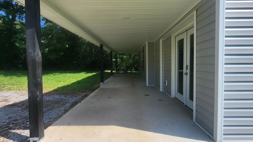 5270 Highway 2141 Hustonville KY 40437