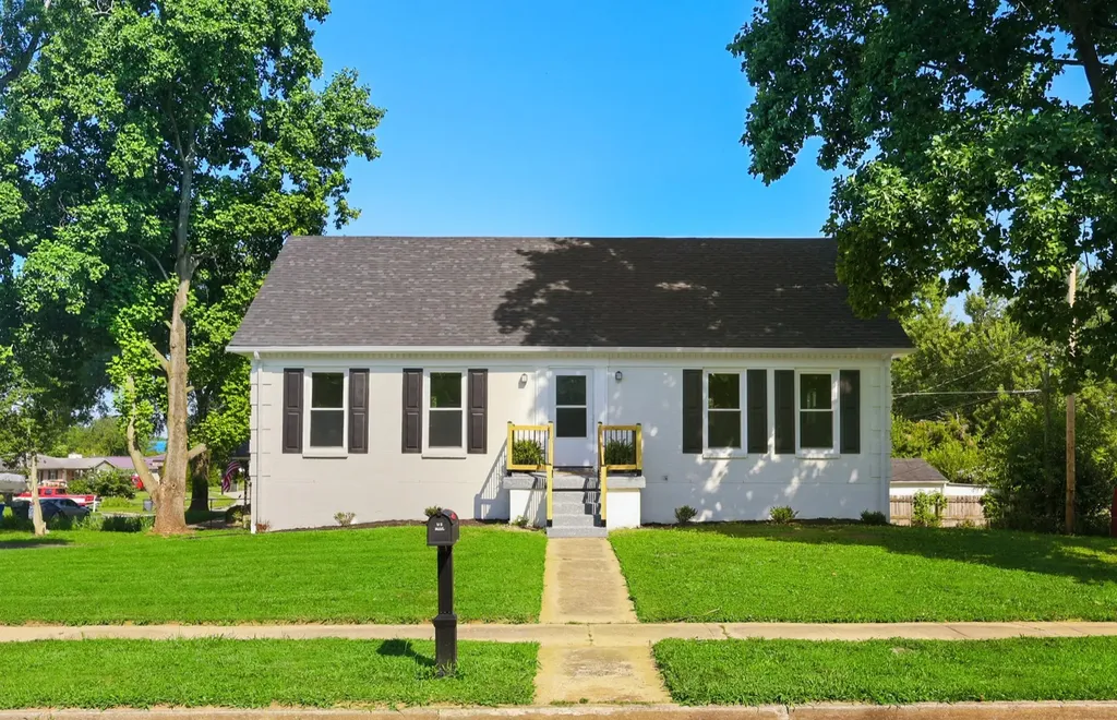 2453 Pierson Drive Lexington KY 40505