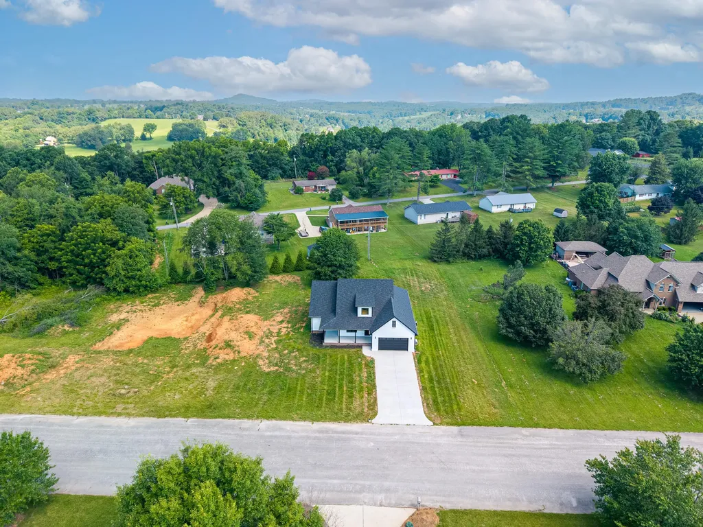 118 Runway Boulevard Somerset KY 42503