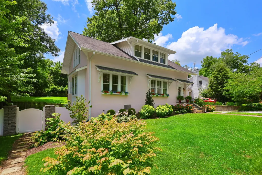 850 W Lexington Danville KY 40422