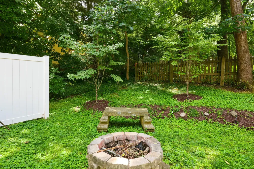 850 W Lexington Danville KY 40422