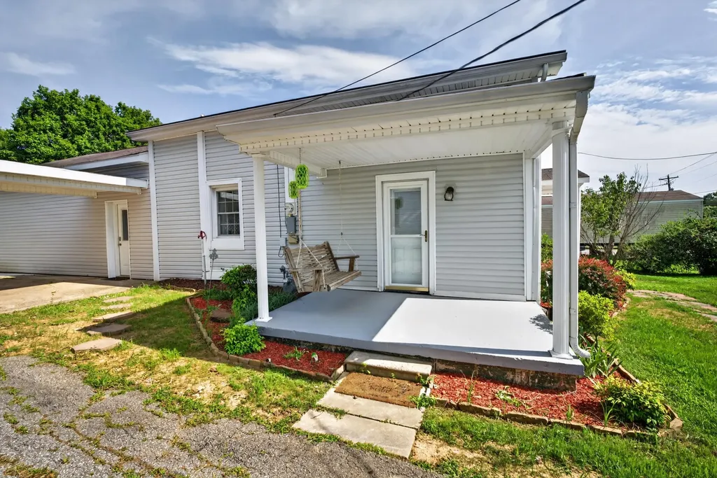 4344 At Massa Drive Paducah KY 42003