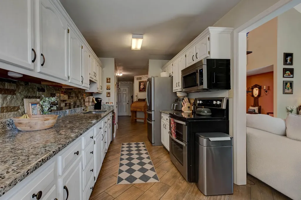 129 Swiss Stone Way Mt Sterling KY 40353