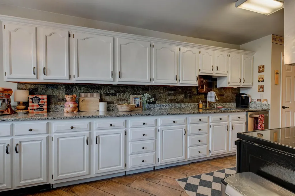 129 Swiss Stone Way Mt Sterling KY 40353
