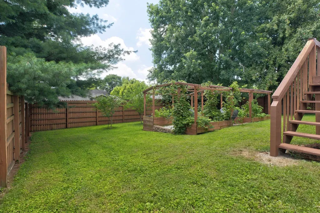 129 Swiss Stone Way Mt Sterling KY 40353