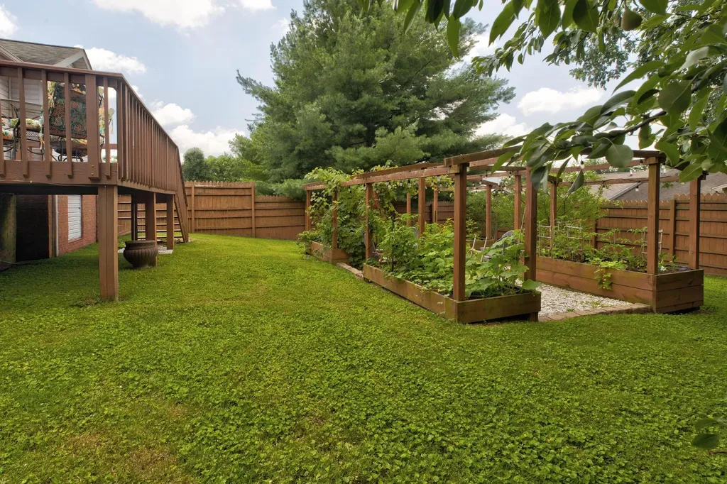 129 Swiss Stone Way Mt Sterling KY 40353