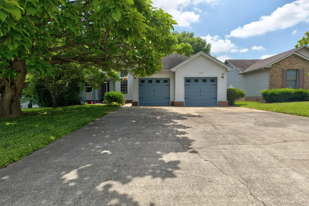 129 Swiss Stone Way Mt Sterling KY 40353