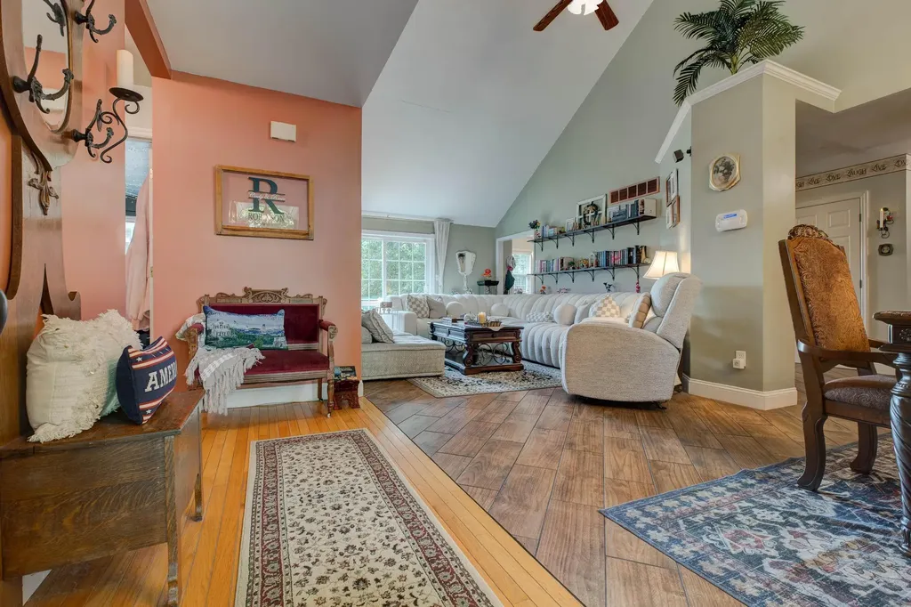 129 Swiss Stone Way Mt Sterling KY 40353