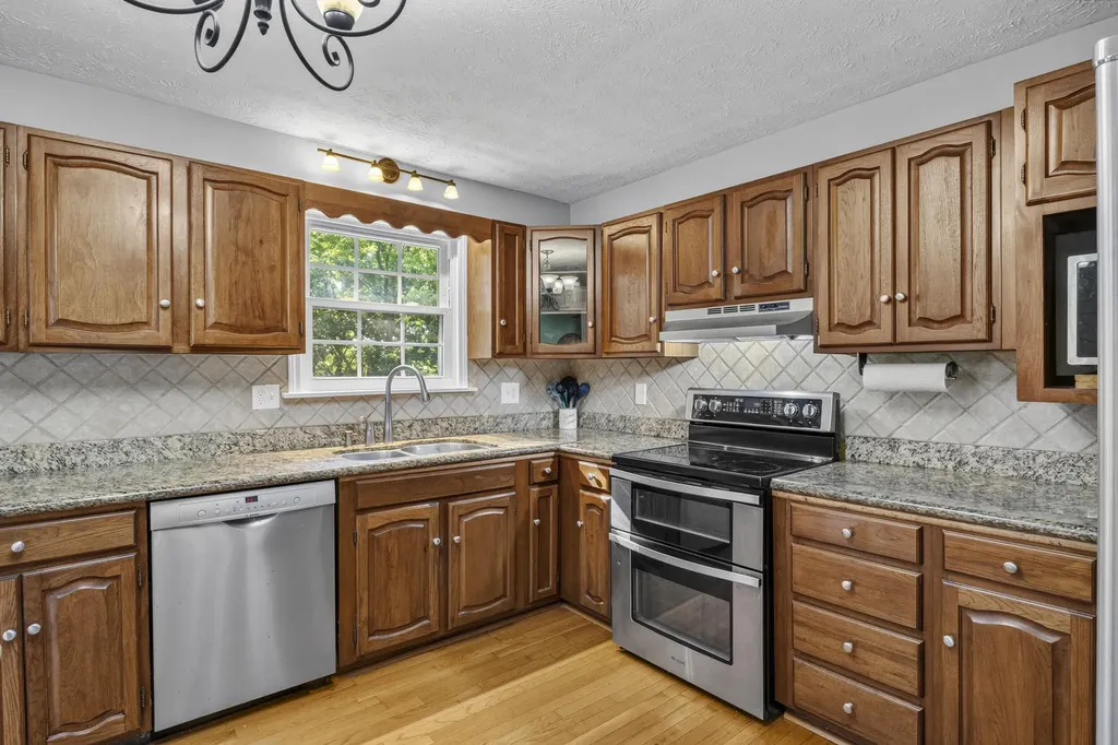 47 Woodbriar Court Nicholasville KY 40356