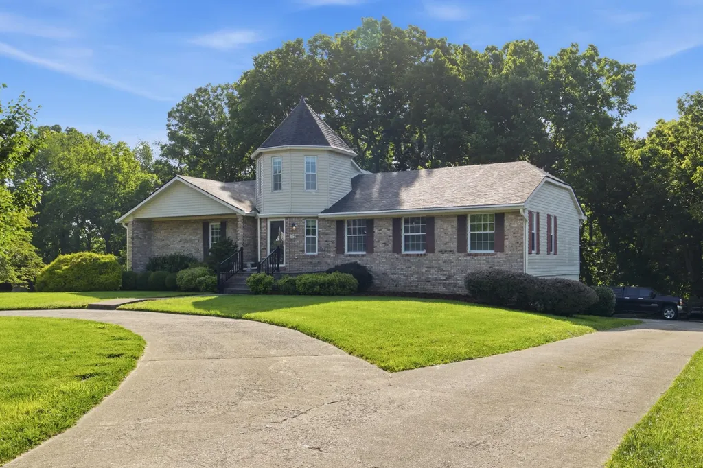 47 Woodbriar Court Nicholasville KY 40356