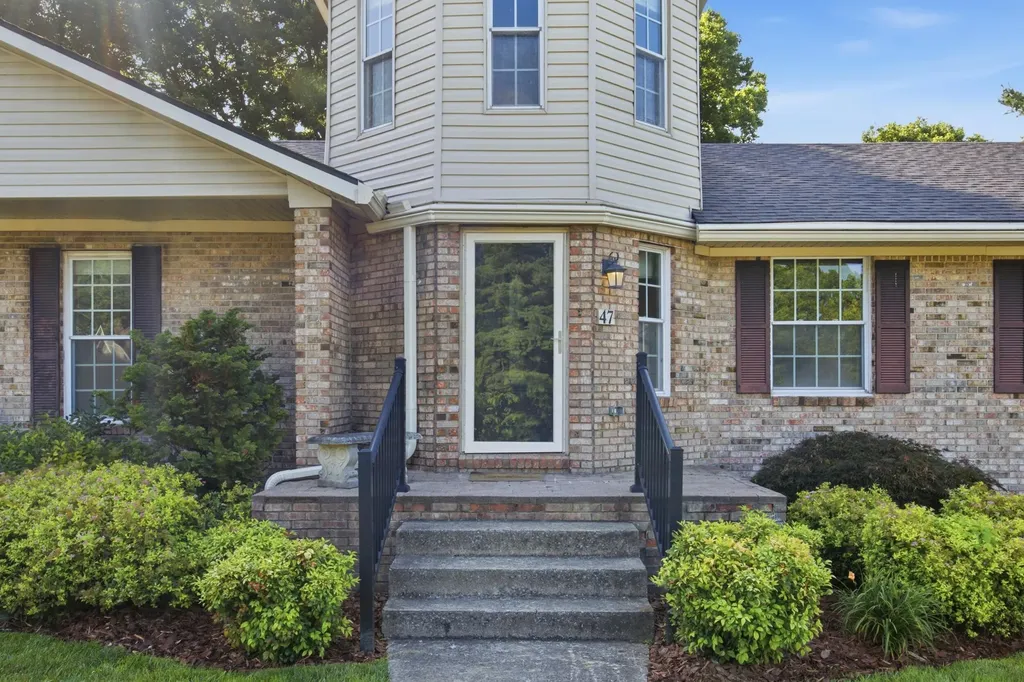 47 Woodbriar Court Nicholasville KY 40356