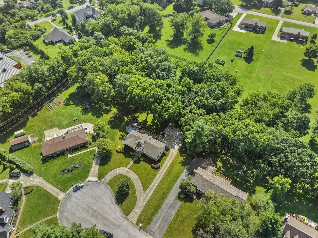 47 Woodbriar Court Nicholasville KY 40356