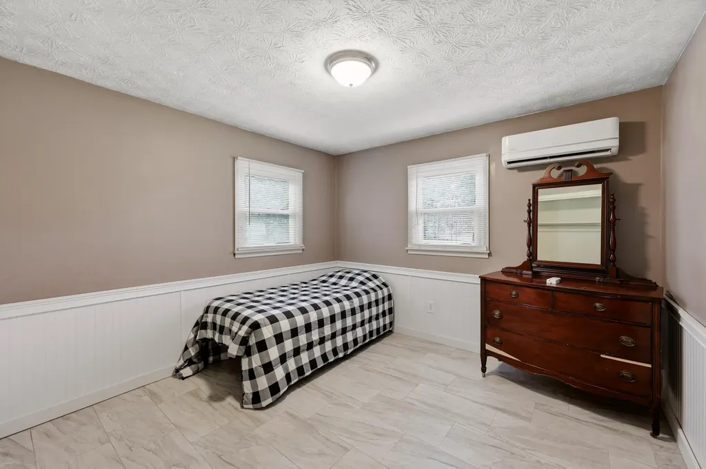 255 Mocks Creek Drive Danville KY 40422