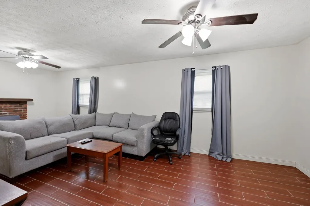 255 Mocks Creek Drive Danville KY 40422