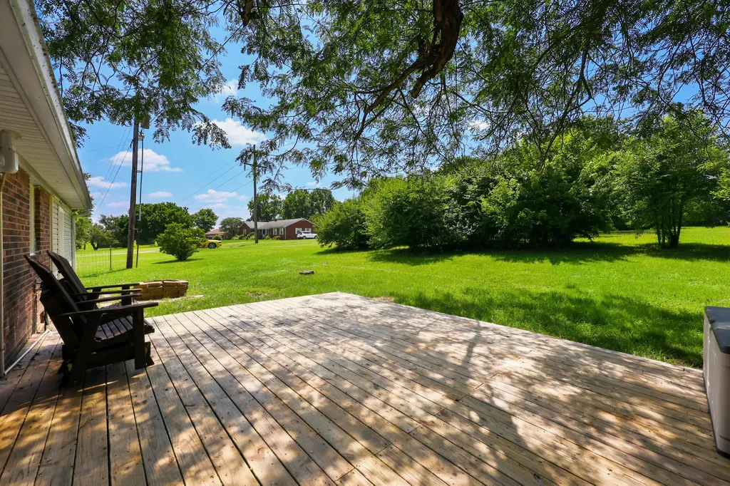 255 Mocks Creek Drive Danville KY 40422