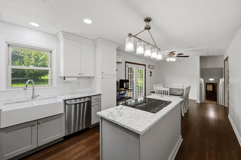 255 Mocks Creek Drive Danville KY 40422