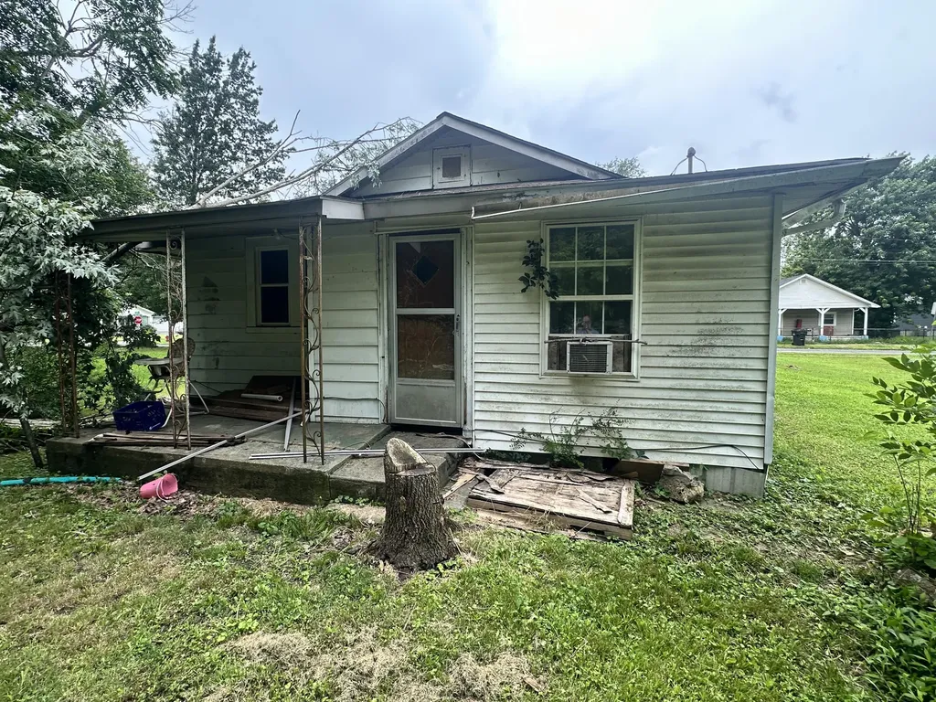 212 S 1st Street Mayfield KY 42066
