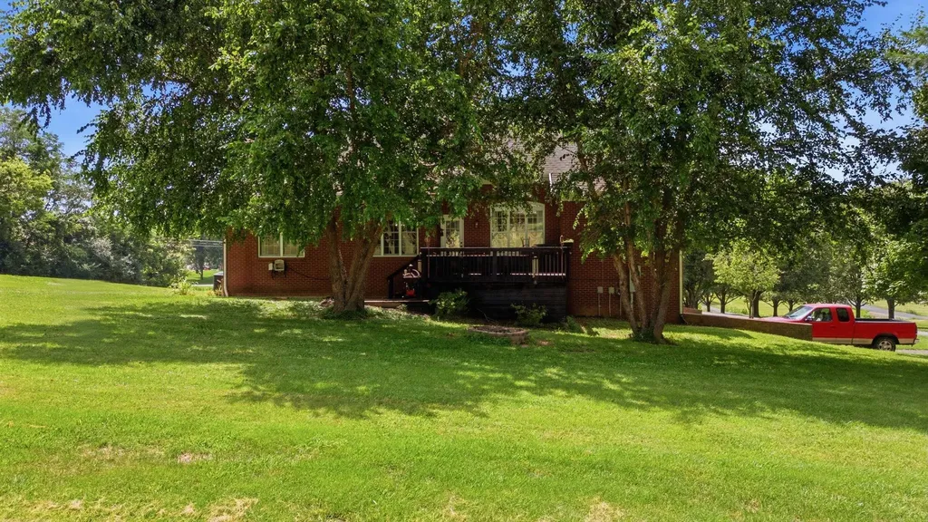 796 Ninevah Road Frankfort KY 40601