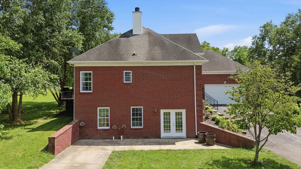 796 Ninevah Road Frankfort KY 40601