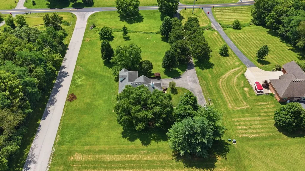 796 Ninevah Road Frankfort KY 40601