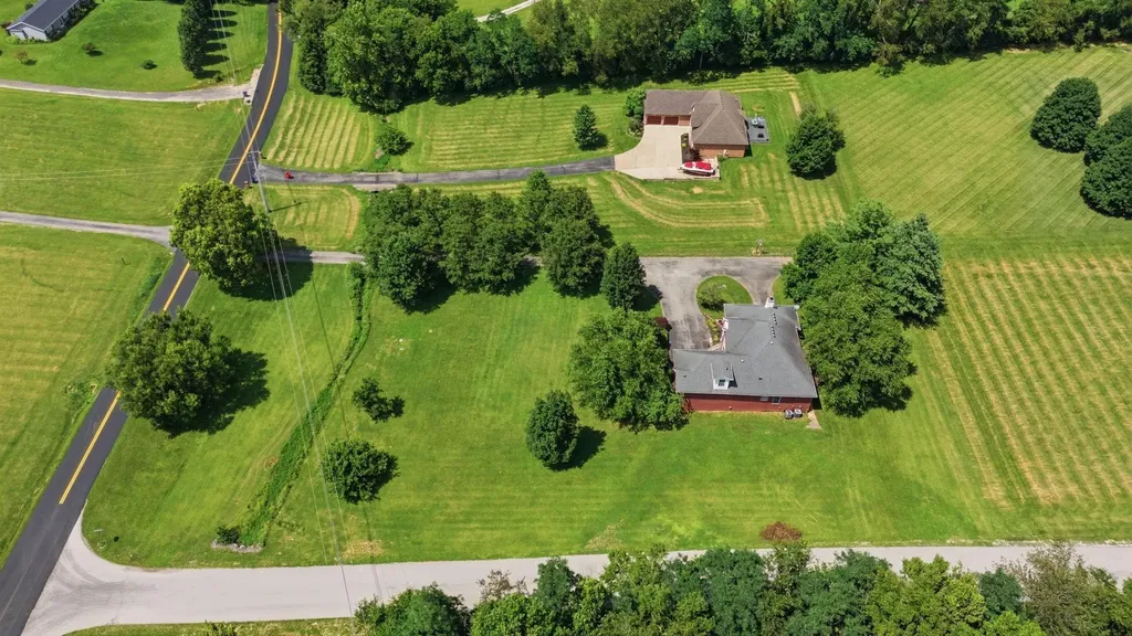 796 Ninevah Road Frankfort KY 40601