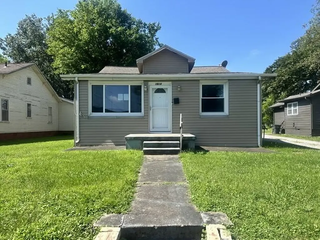 1619 N 10th Street Paducah KY 42001